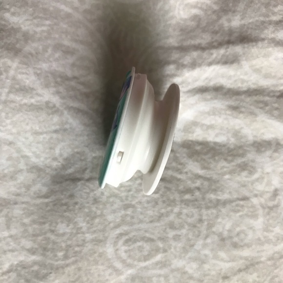 NWT Belif USA Pop Socket + 2 Stickers Wave Design - Picture 4 of 4